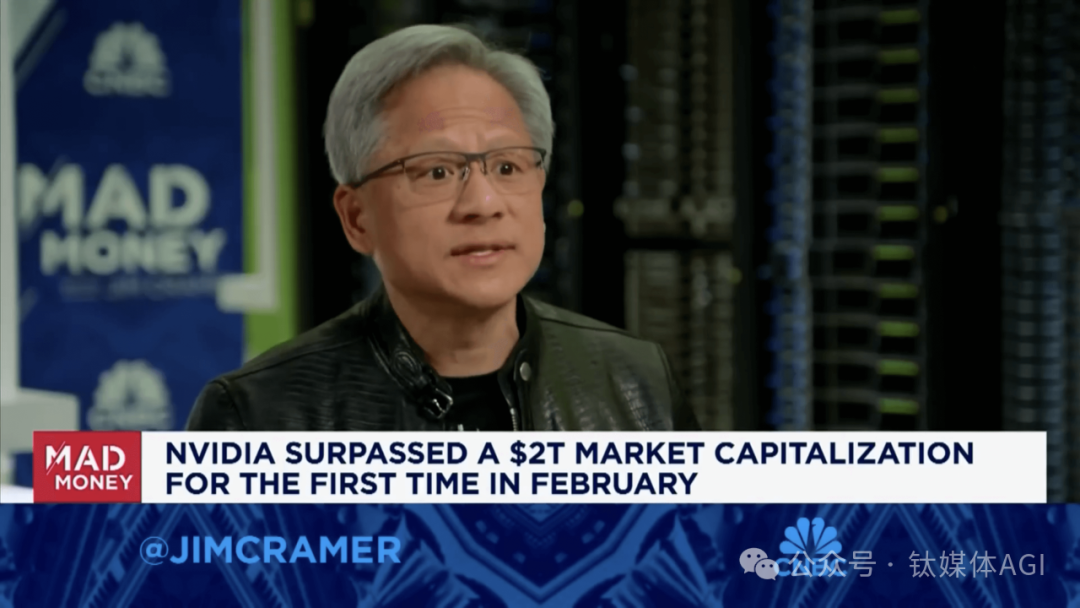 黄仁勋最新对谈：8年间GPU芯片性能提高1000倍，未来机器人将更像人类